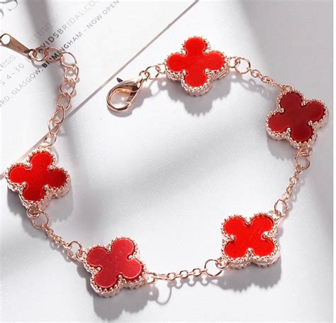 4 leaf clover bracelet cartier|van cleef sweet alhambra.